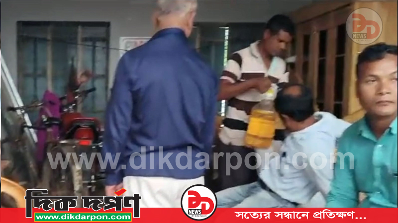 কালীগঞ্জের অপেক্ষার পরেও মিলছে না তেল! তুষভান্ডার রওশন ফিলিং স্টেশনে অনিয়মের অভিযোগ