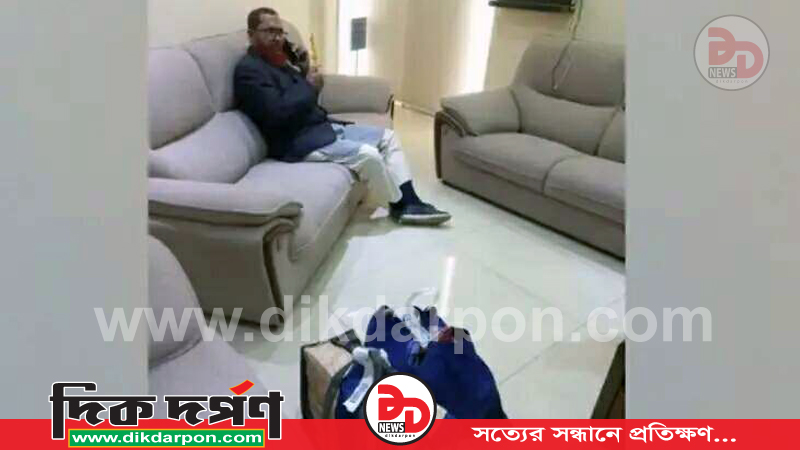 সৈয়দপুর বিমানবন্দরে ৫০ লাখ টাকাসহ জামায়াতের আমির গ্রেফতার