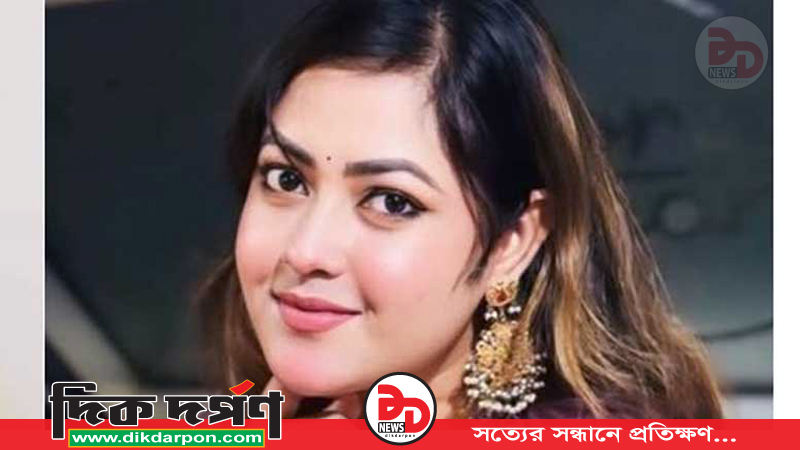 বাড়িতে এসেও গ্রেফতার এড়াতে পারলো না আ.লীগ নেত্রী দোলনা