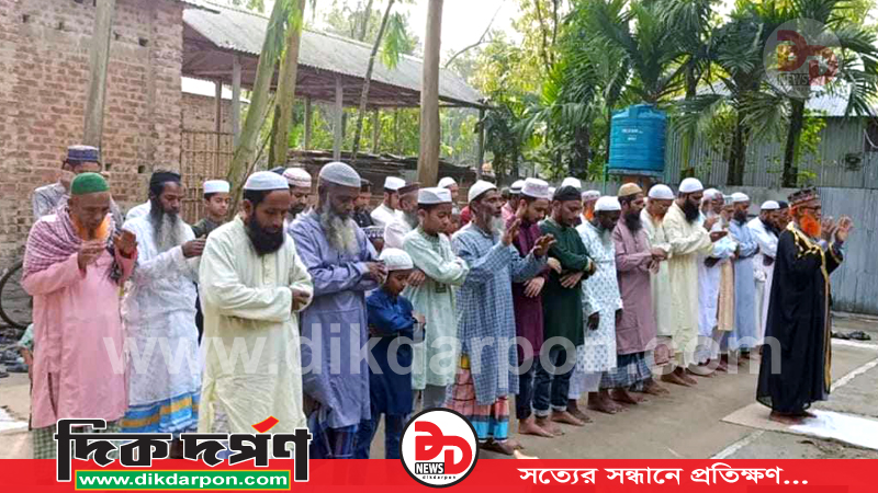 সৌদি আরবের সঙ্গে মিল রেখে কুড়িগ্রামের ৬ গ্রামে আগাম ঈদের জামাত অনুষ্ঠিত