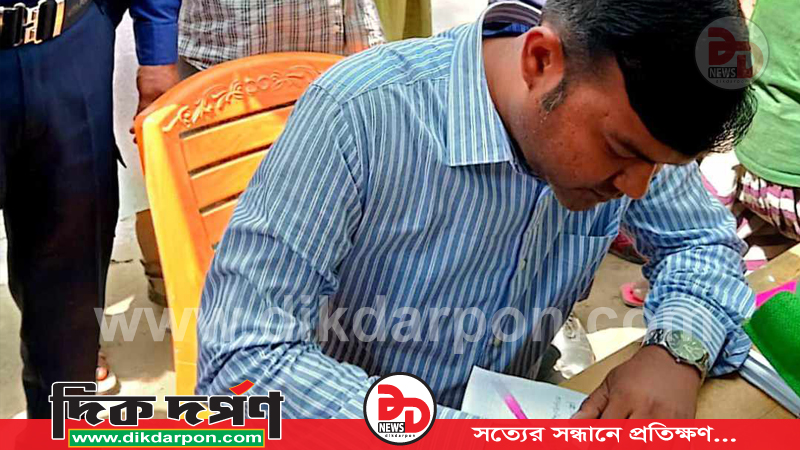 কুড়িগ্রামের উলিপুরে মোবাইল কোর্ট: অবৈধ জ্বালানি তেল বিক্রিতে জরিমানা, বাজারে তদারকি জোরদার