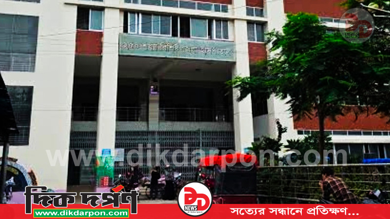 চাঁপাইনবাবগঞ্জে হামের টিকাদান কার্যক্রম প্রায় লক্ষ্যমাত্রায়, হাসপাতালে ভর্তি ৫৩