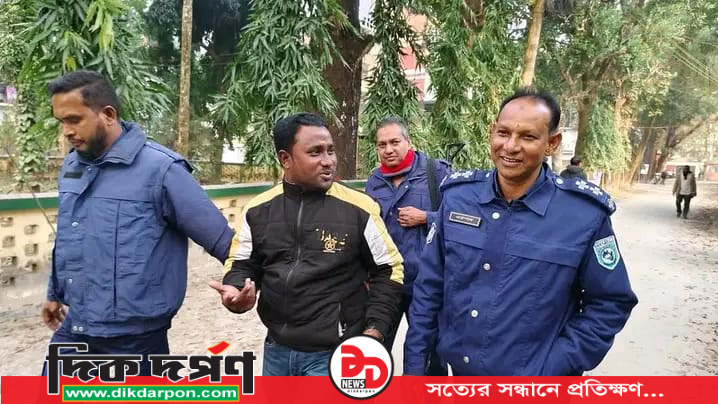 হাতীবান্ধা উপজেলার ফকিরপাড়া ইউনিয়ন ছাত্রলীগের সাবেক সভাপতি সুজনকে গ্রে'ফ'তা'র করেছে পুলিশ