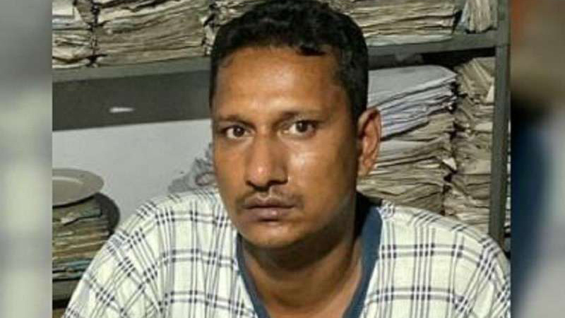 কুড়িগ্রামের রৌমারীতে ব্যাংকে জাল টাকা নিয়ে যুবক আটক